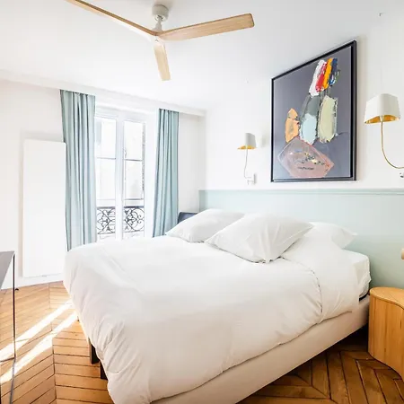 Apartment Jardin Du Luxembourg Design Paris